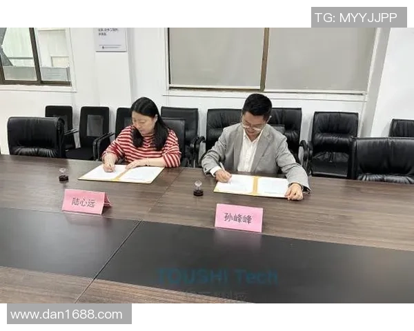 南京飞盘队战术变革引发热议探索新策略与团队协作的完美结合